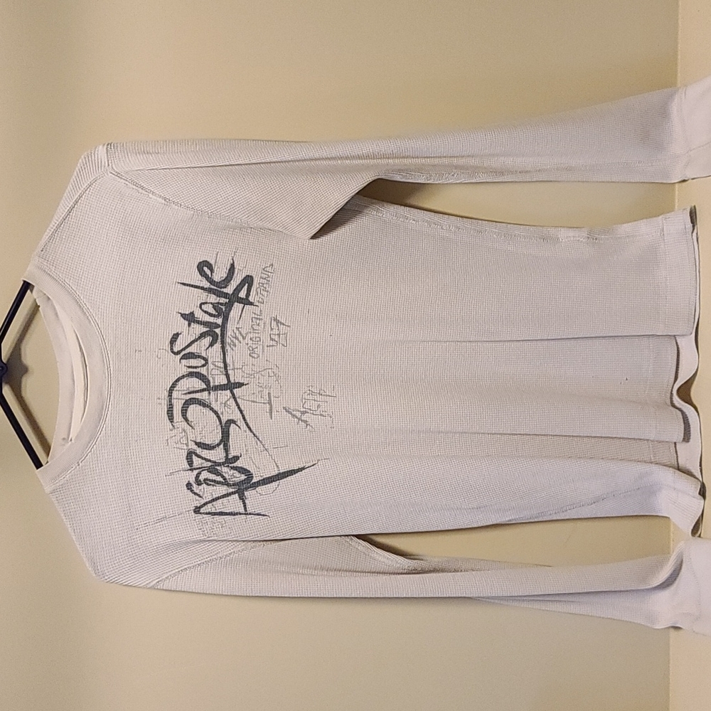 Long sleeve shirt